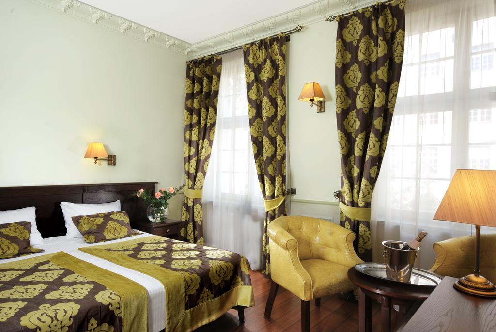 Holland House Residence Old Town Гданск Стая снимка